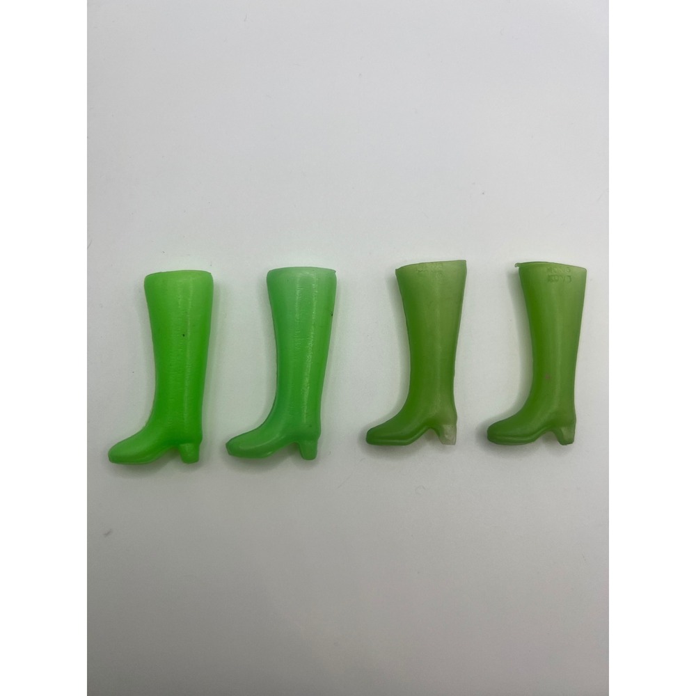 Vintage‎ Lot Of 2 Light Green MATTEL BARBIE Skipper Knee High Plastic Boots